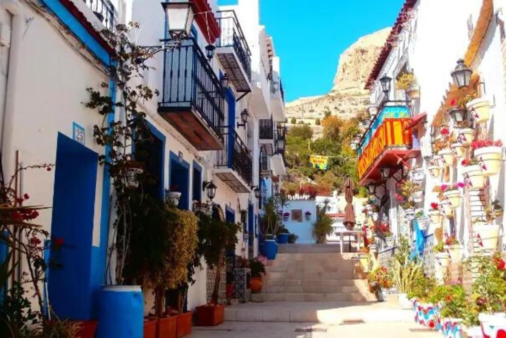 אליקאנטה Apartamento En Zona De Ocio Casco Antiguo מראה חיצוני תמונה