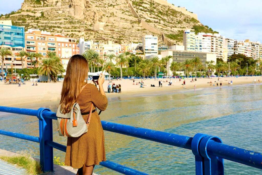 אליקאנטה Apartamento En Zona De Ocio Casco Antiguo מראה חיצוני תמונה